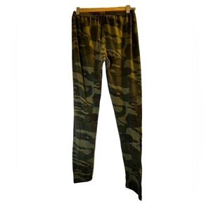 Green Camo Leggings Size S
